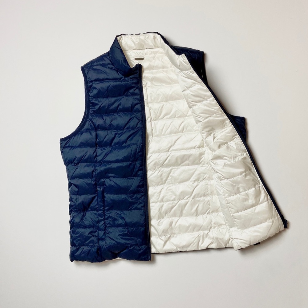 Reversible puffer vest. Size US 10.